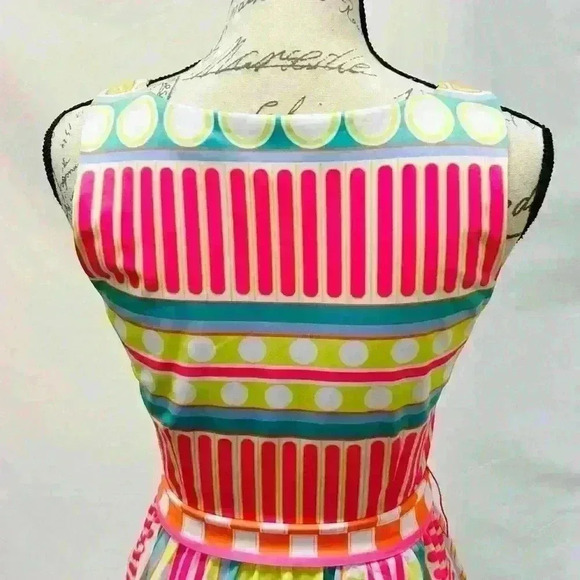 GRETCHEN SCOTT Date Night Matinee Belted Dress w/pockets size XS - Picture 9 of 11